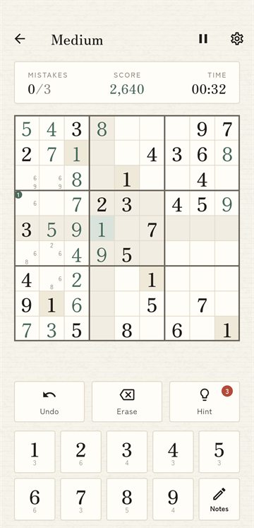A Medium puzzle with pencil marks, the live score and the number pad